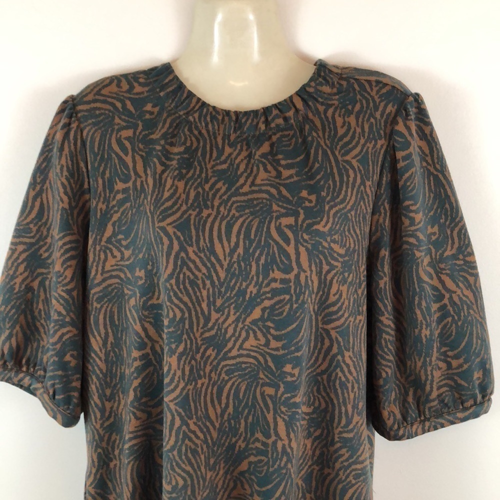 Tyler Boe Tinsley Dress with Pockets Size Small